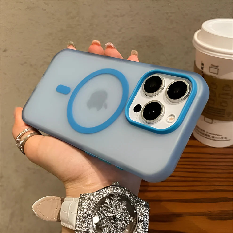 iPhone - Translucent Magsafe Case