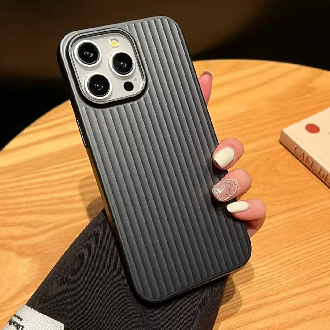 Corrugated Pattern Case - iPhone