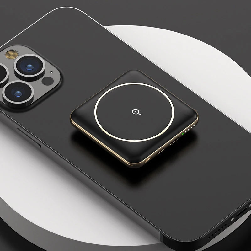 Mini Portable Magnetic Wireless Power Bank 5000 mah