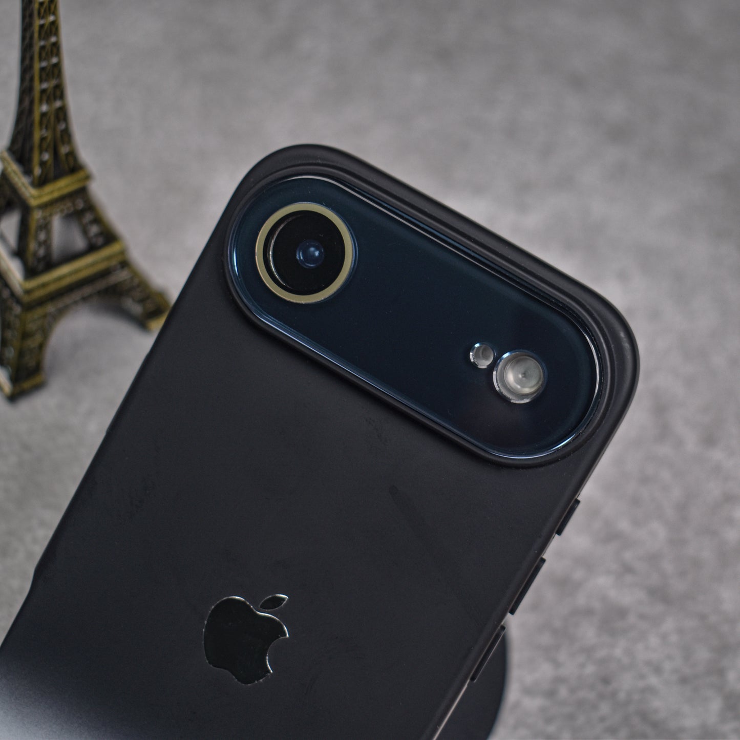 Ombre Matte Case – iPhone Air