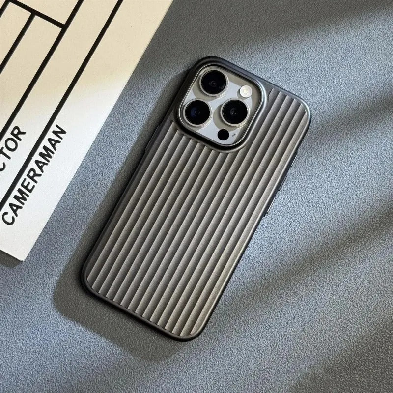 Corrugated Pattern Case - iPhone