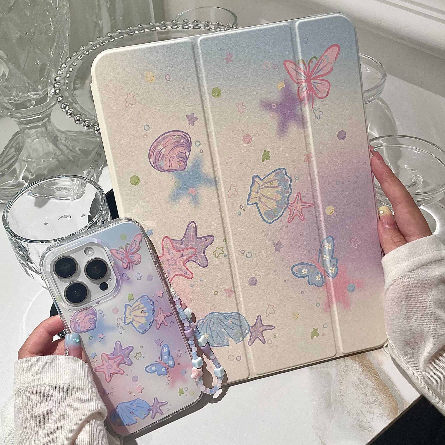 Ocean Dreams Case with Lanyard