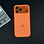 Silicone Logo Case - iPhone 17 Series