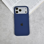 Silicone Logo Case - iPhone 17 Series