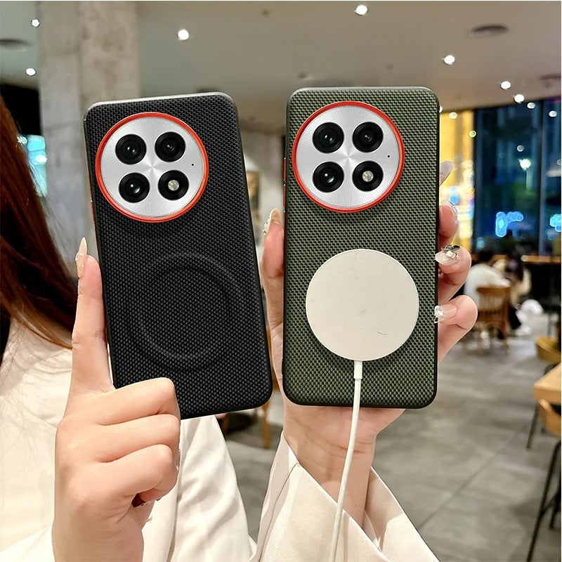 OnePlus - Carbon Weave MagSafe Cover