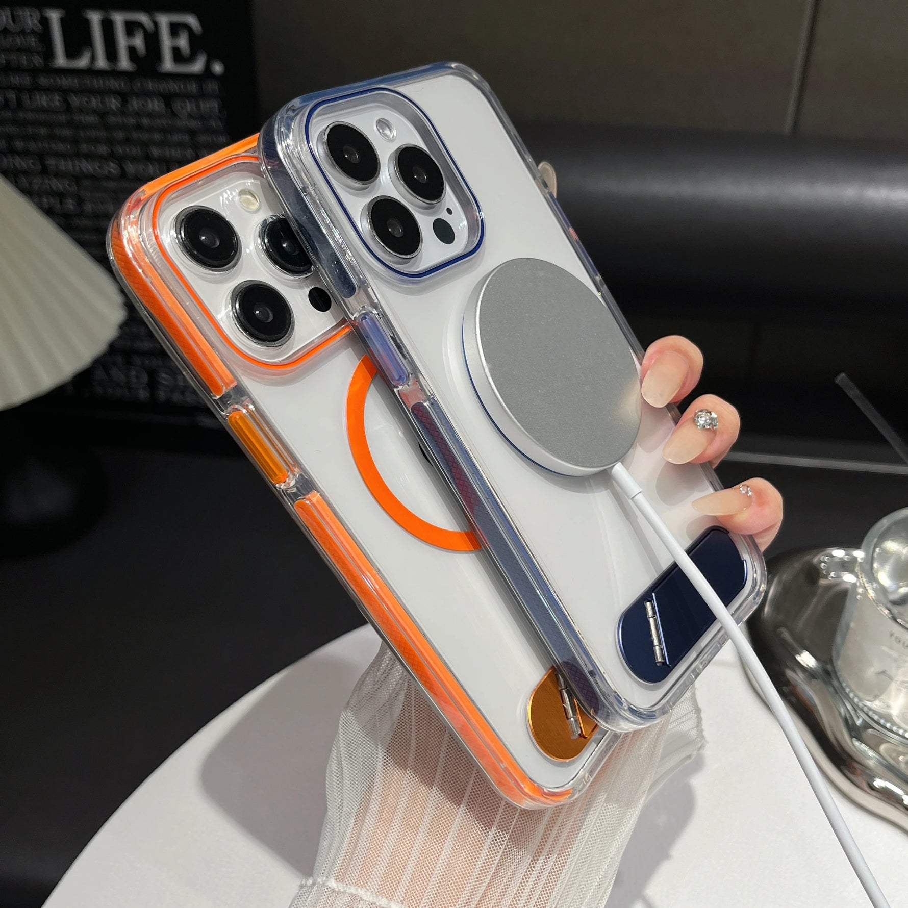 iPhone -  Crystalclear Magsafe Case