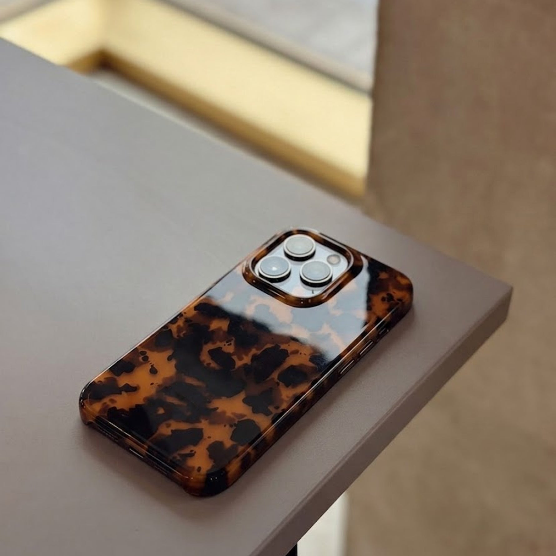 Amber Pattern Case