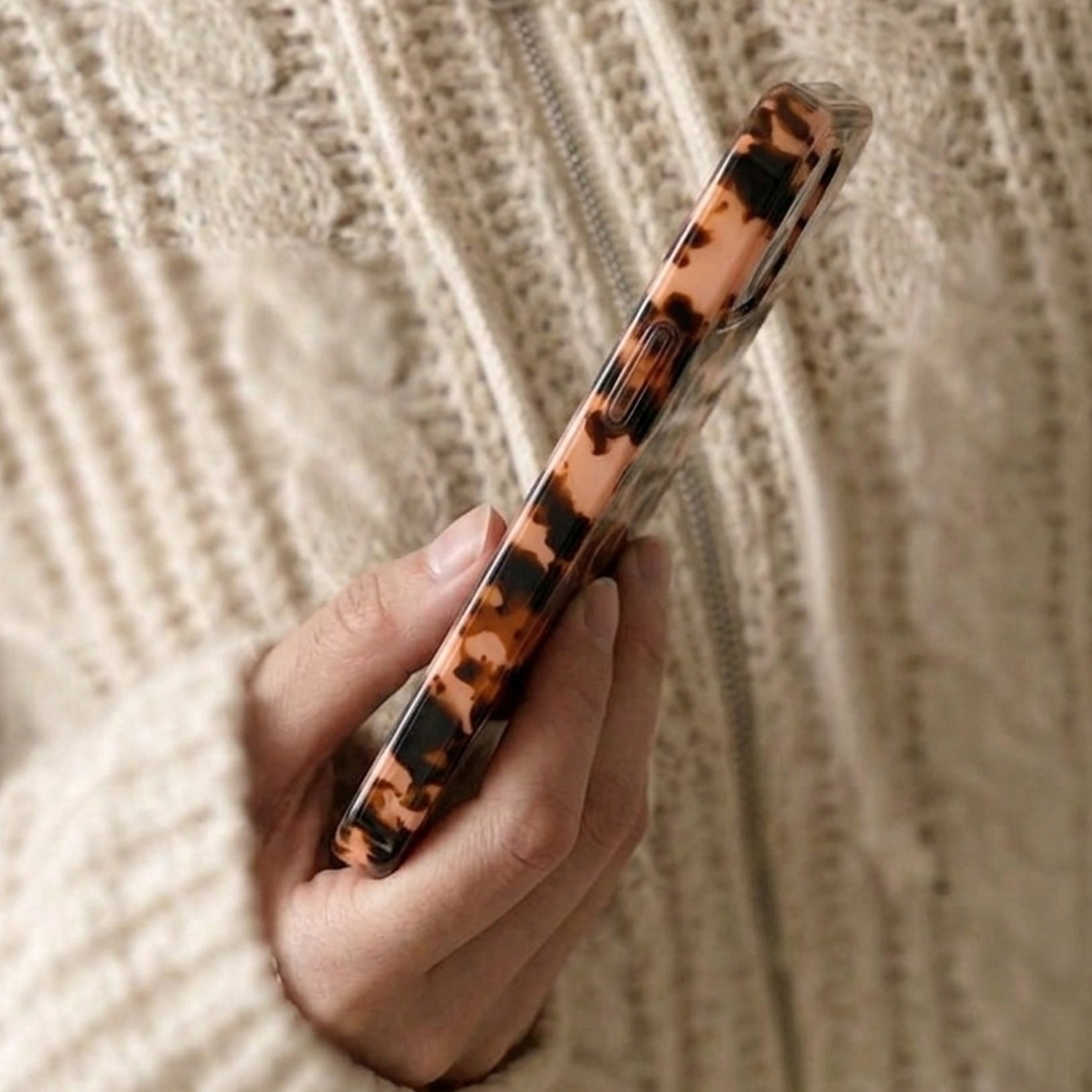 Amber Pattern Case