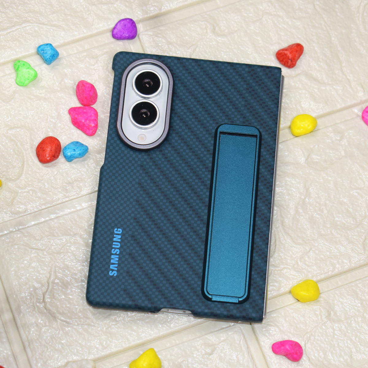 Carbon Weave Fold Stand Case