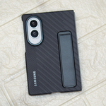 Carbon Weave Fold Stand Case