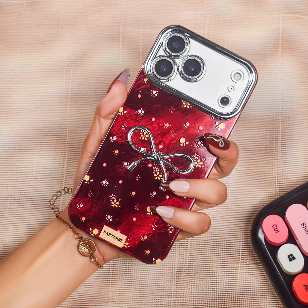 Crimson Royale Bow Case - iPhone