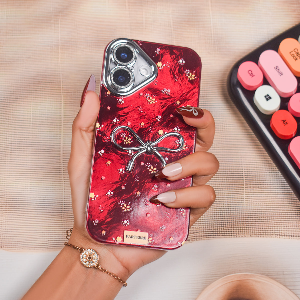 Crimson Royale Bow Case - iPhone