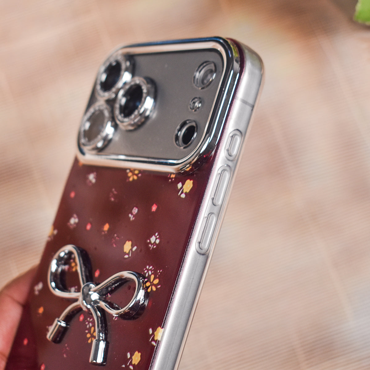 Crimson Royale Bow Case - iPhone