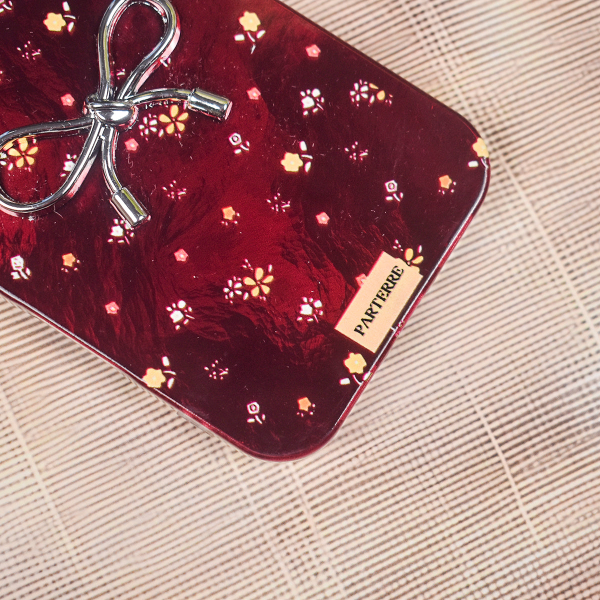 Crimson Royale Bow Case - iPhone