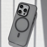 iPhone - Translucent Magsafe Case