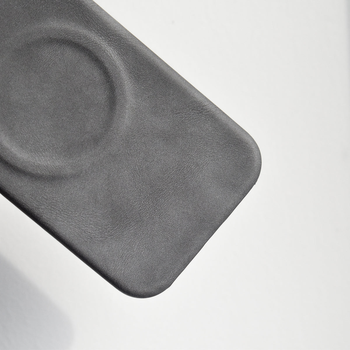 Monochrome Loop - Google