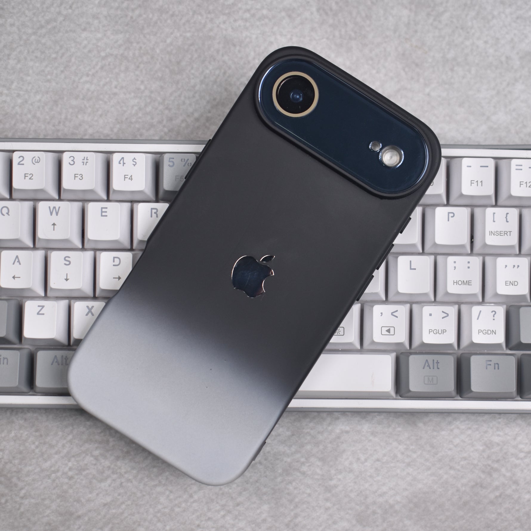 Ombre Matte Case – iPhone Air