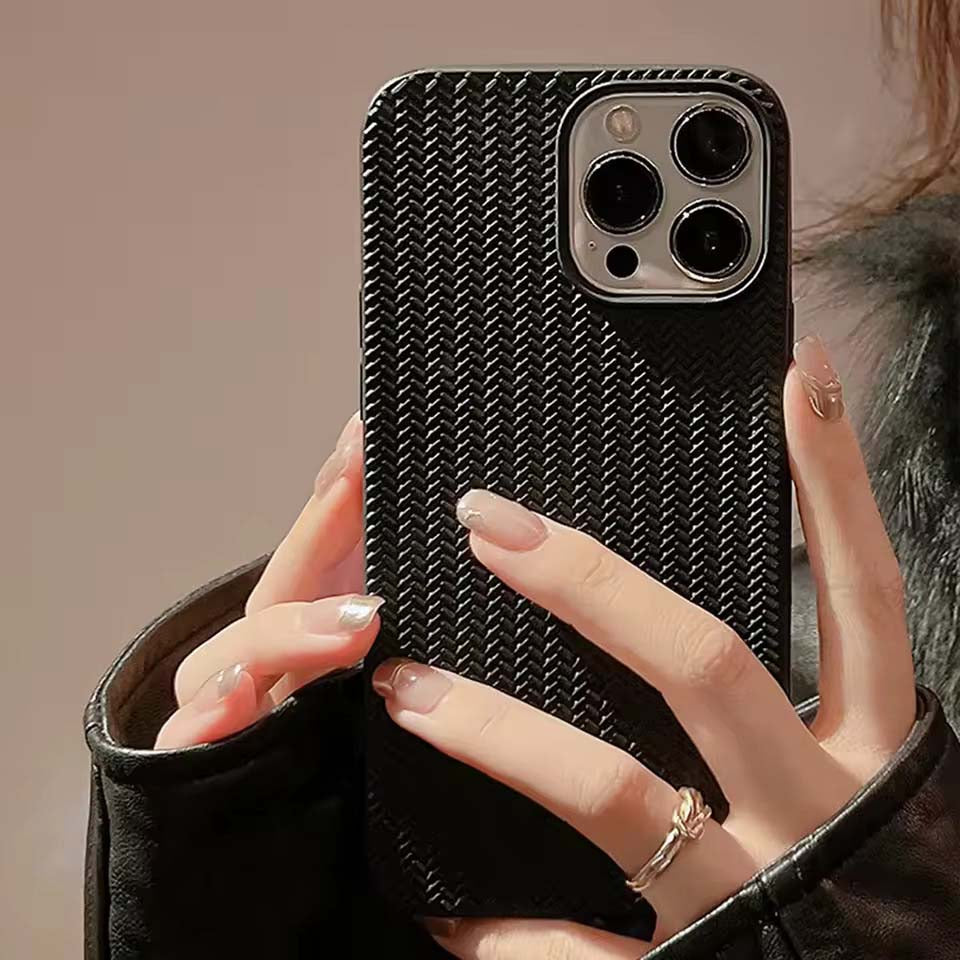 Knitted Grip Shield Case