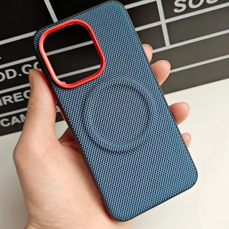 OnePlus - Carbon Weave MagSafe Cover