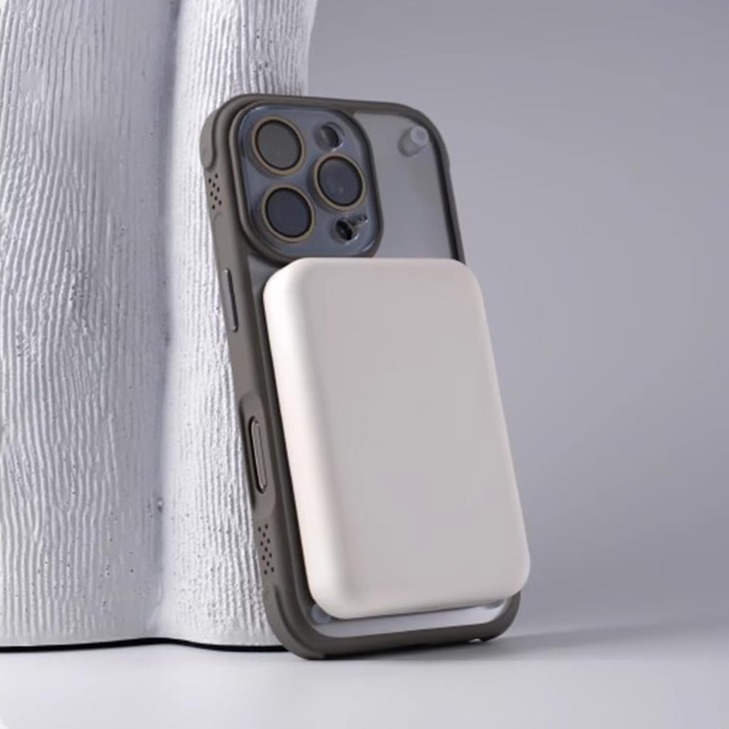 Transparent Cooling MagSafe Case - iPhone