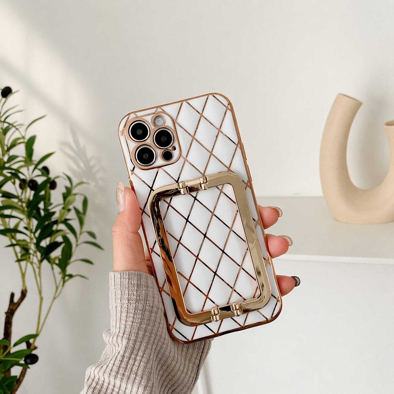 Electroplated Diamond Pattern Case