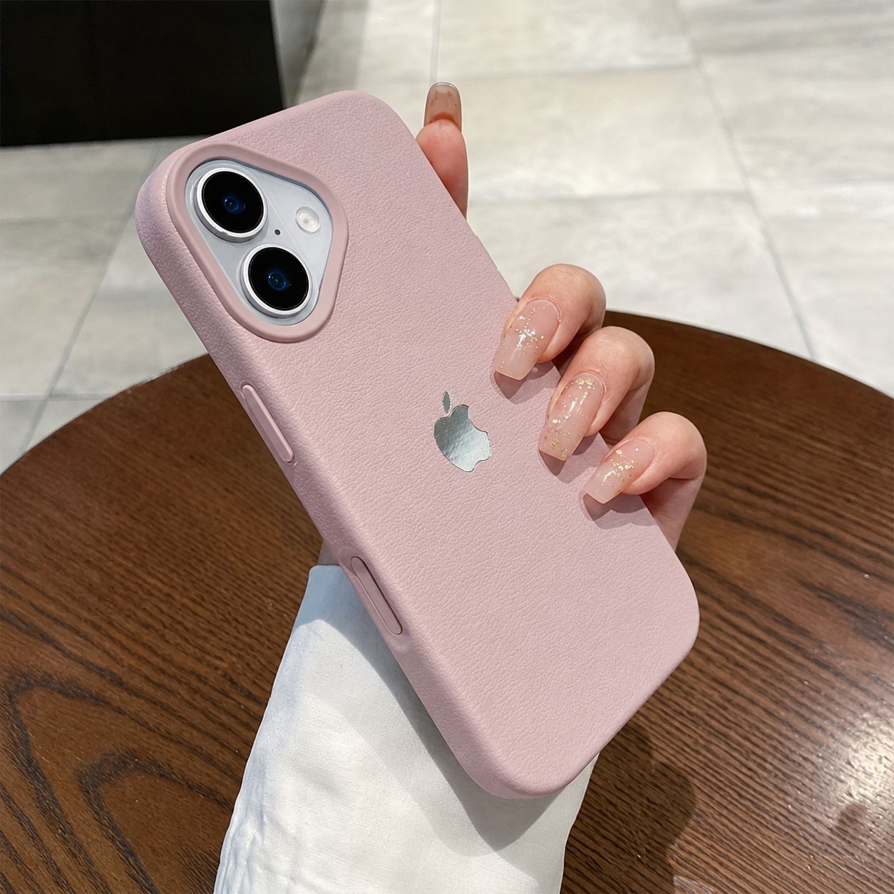 Lychee Texture Soft Case - iPhone 17 Series