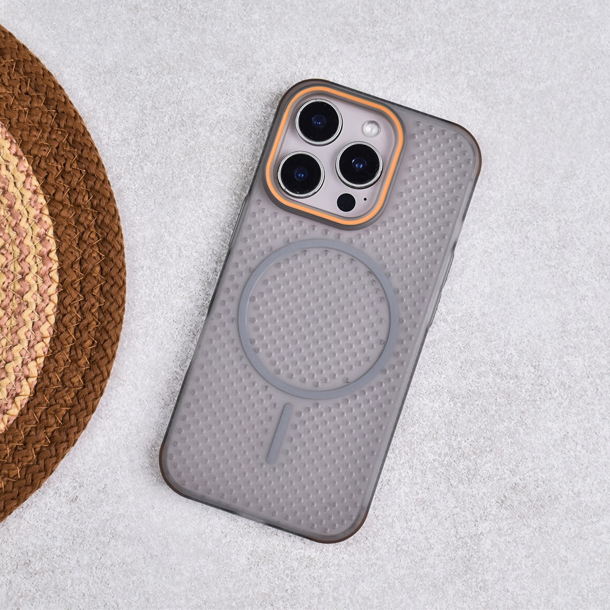 Grid Mesh Cooling MagSafe Case - iPhone